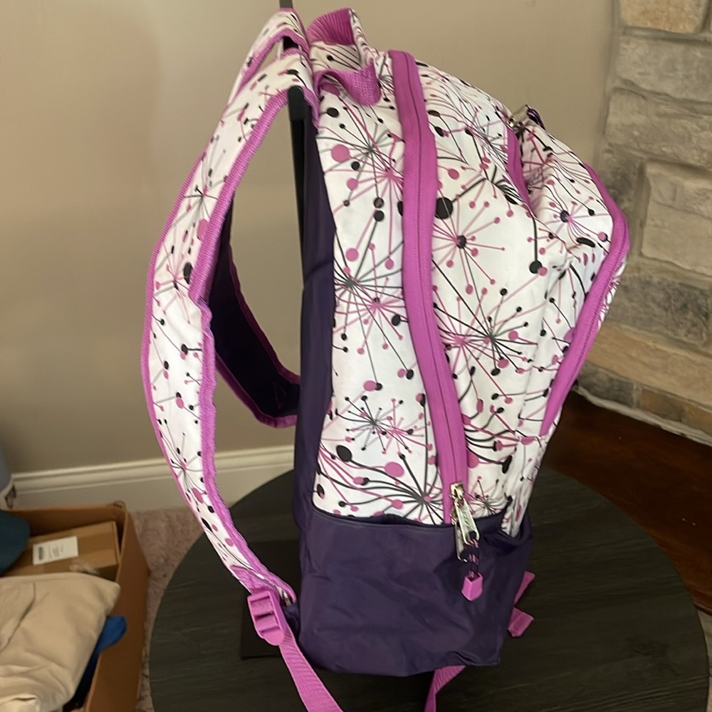 Eastsport White and Purple Backpack - Picture 9 of 11